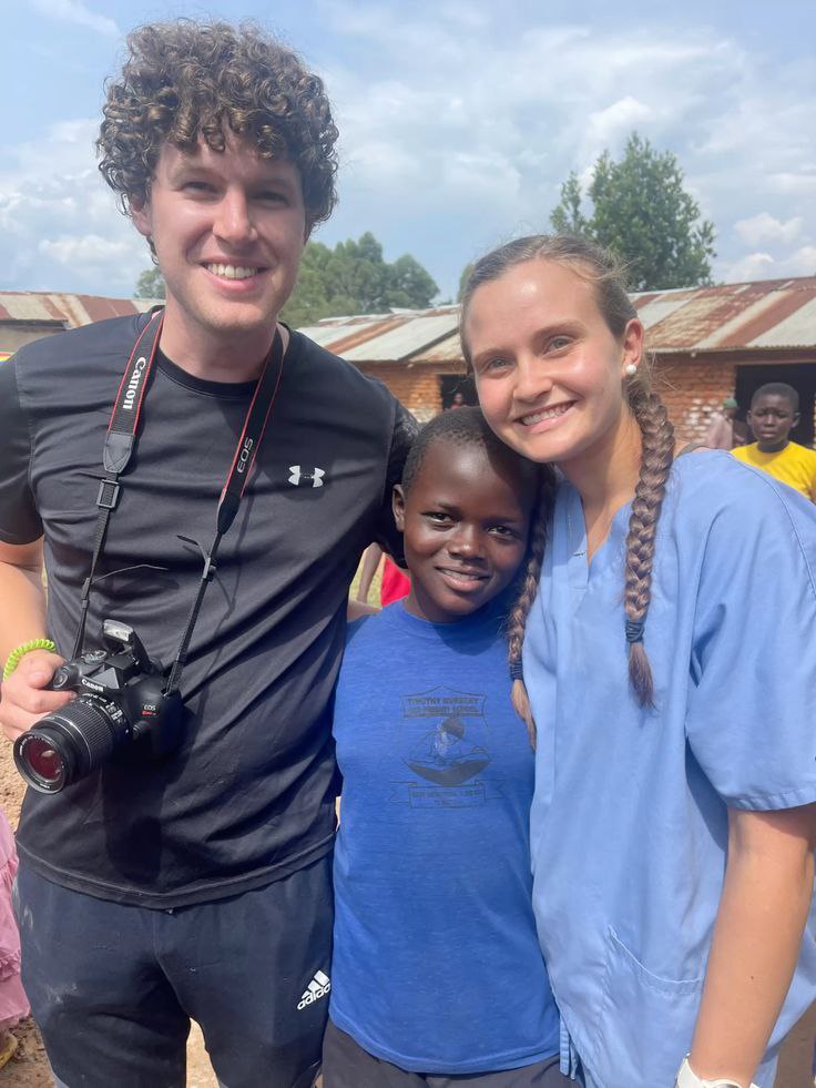 Avec les enfants en Afrique